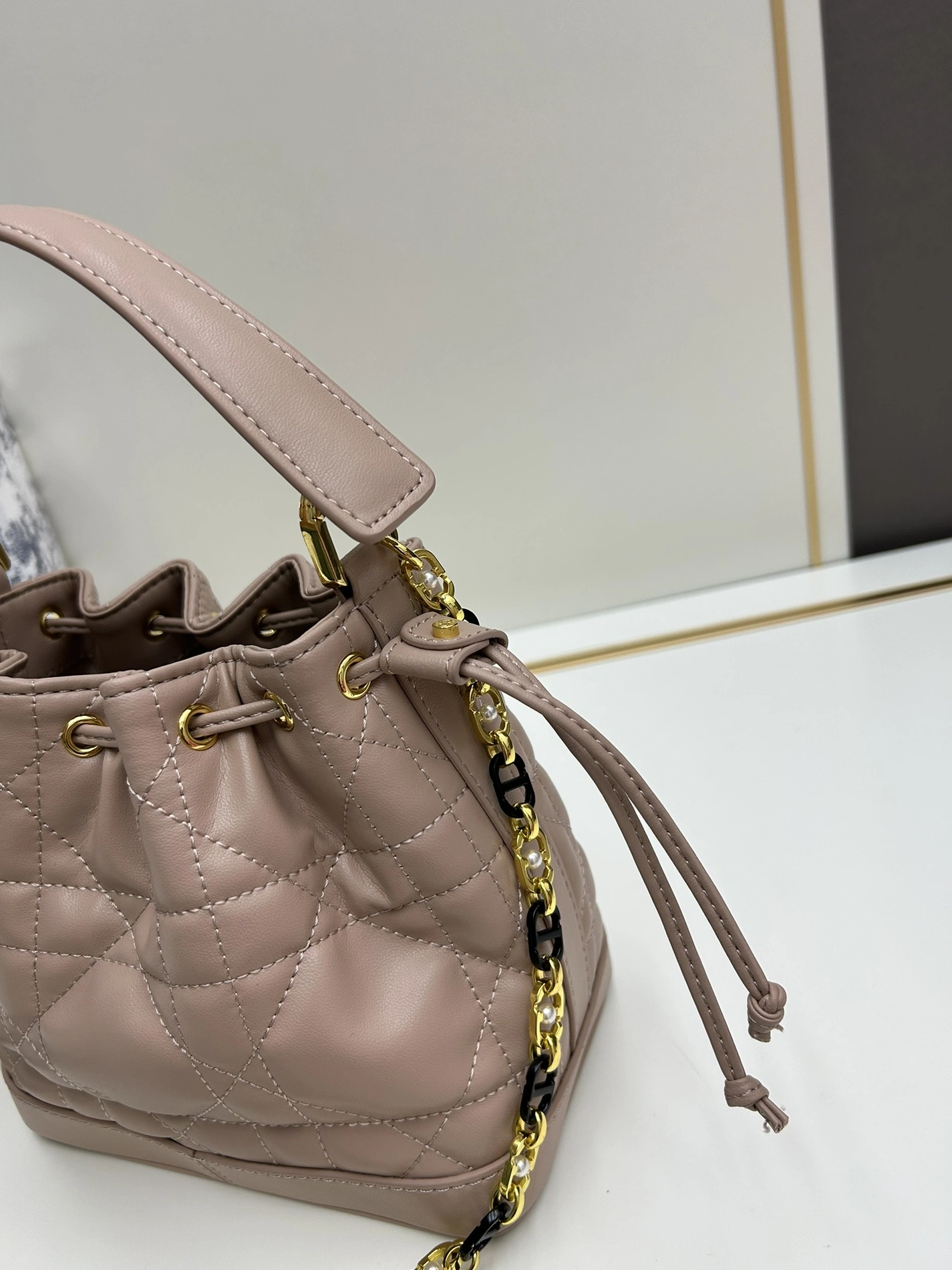 Christian Dior AAA Quality Messenger Bags For Women Sophisticated 6508