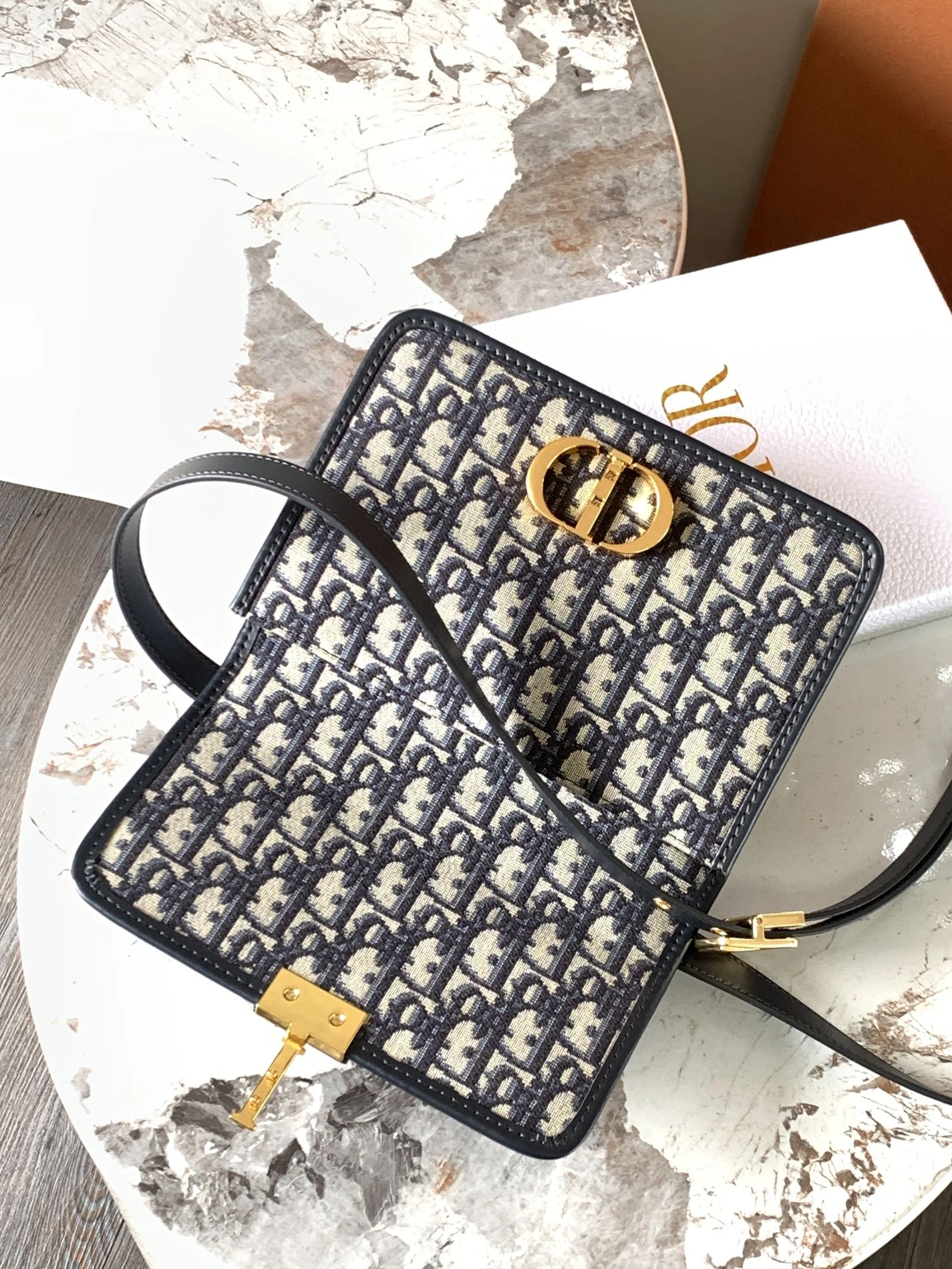 Christian Dior AAA Quality Messenger Bags For Women Trendy 5171