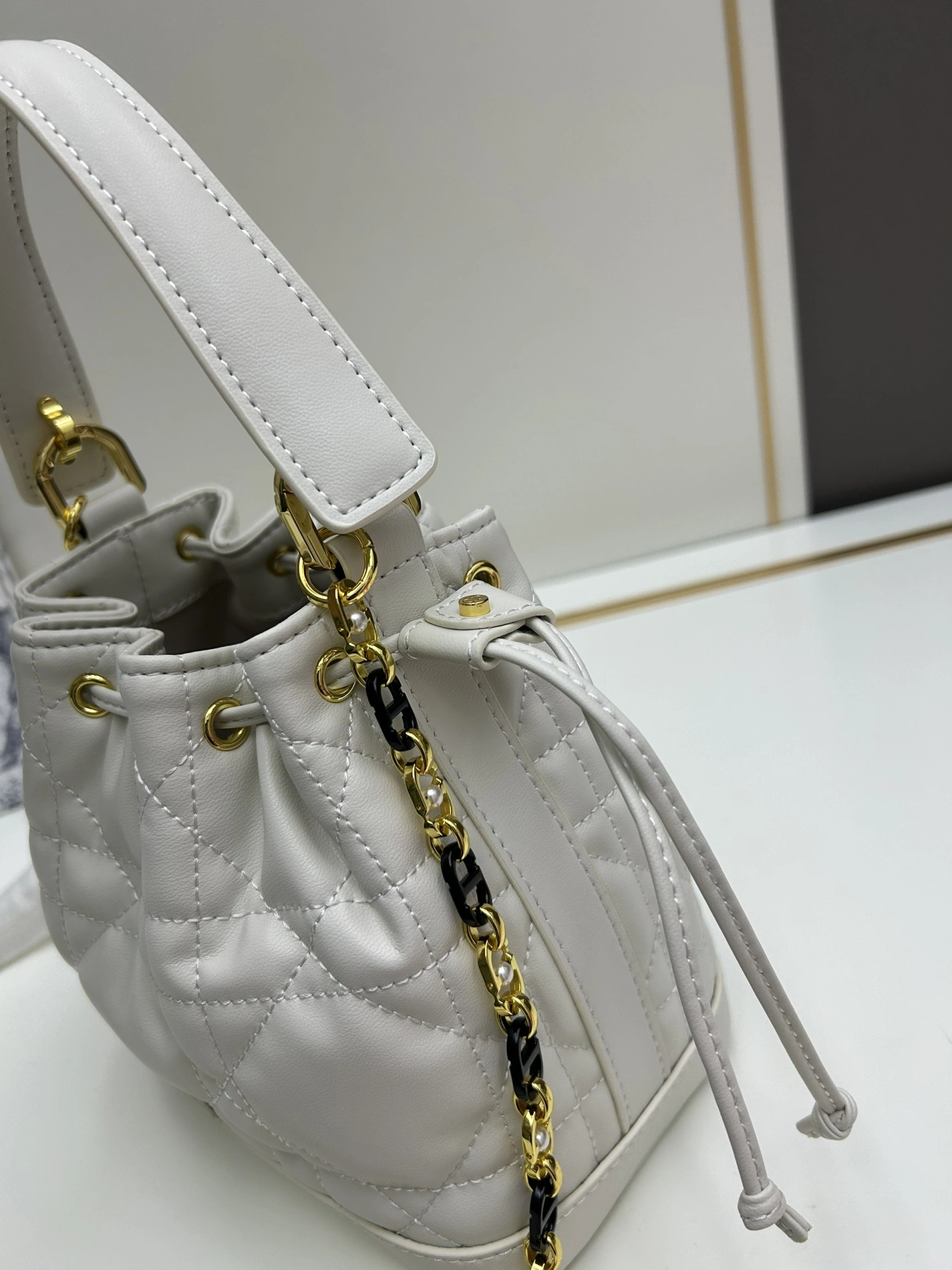Christian Dior AAA Quality Messenger Bags For Women Unique 7027