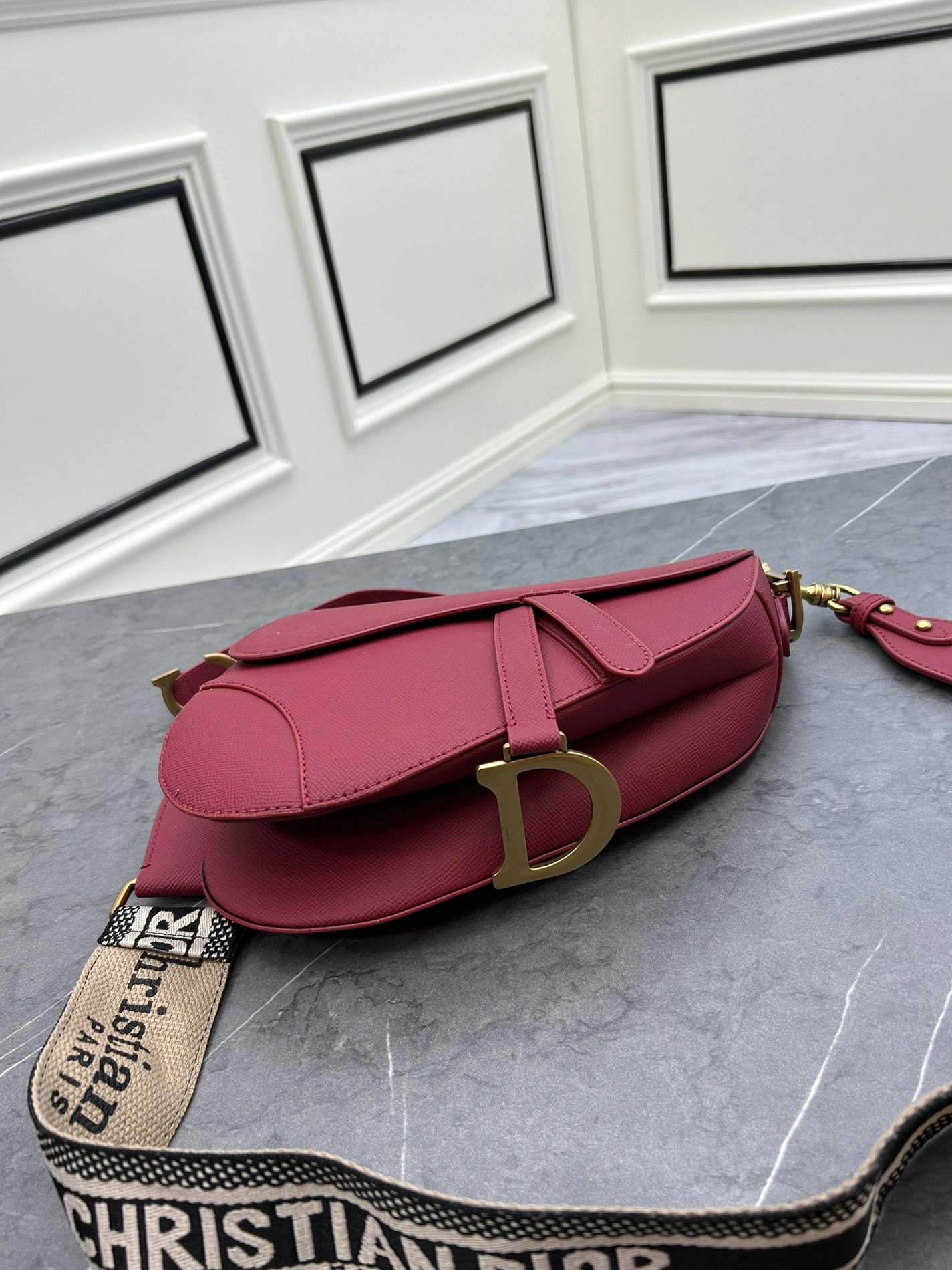 Christian Dior AAA Quality Messenger Bags For Women Vibrant 4044