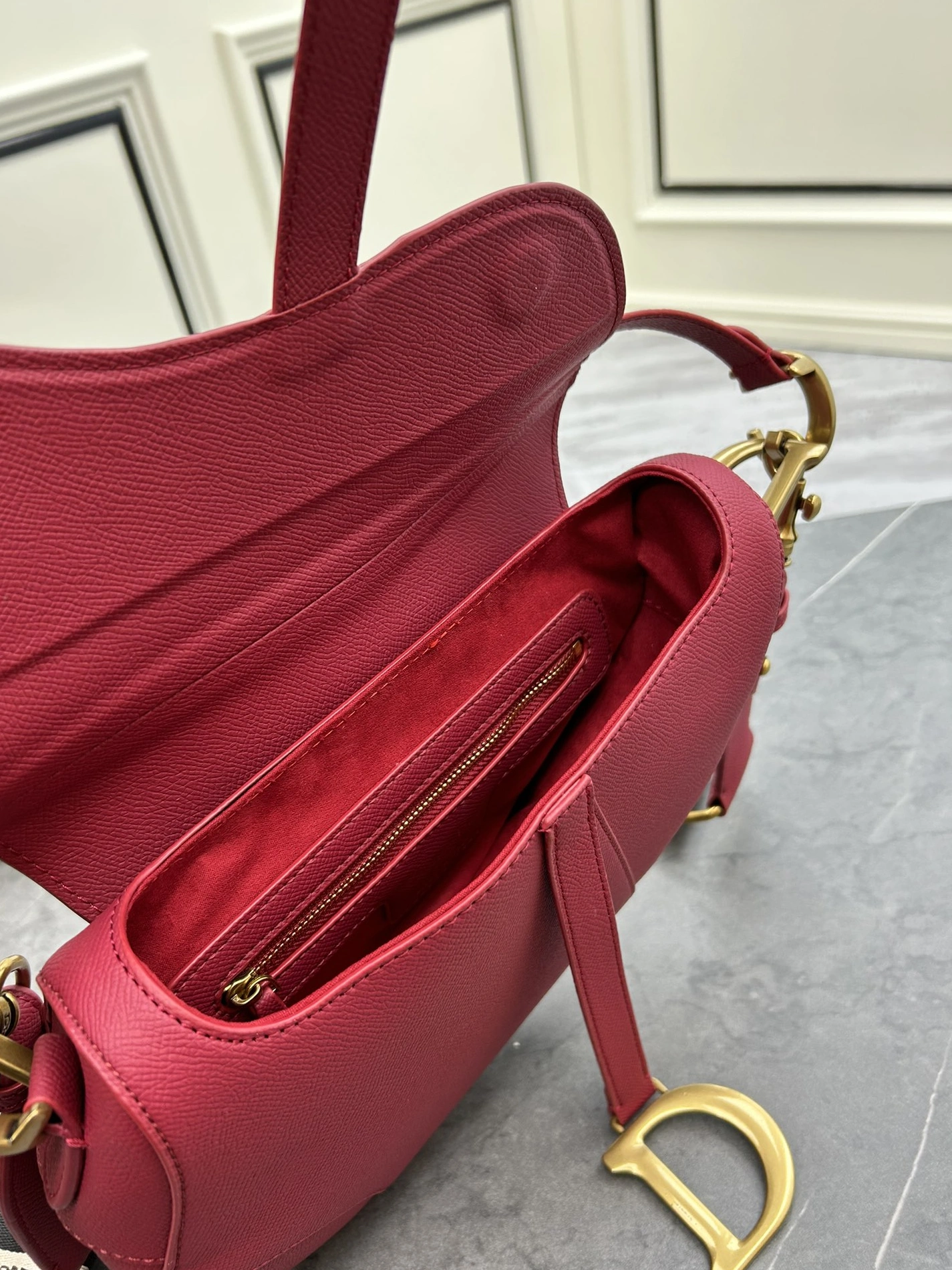 Christian Dior AAA Quality Messenger Bags For Women Vibrant 4044