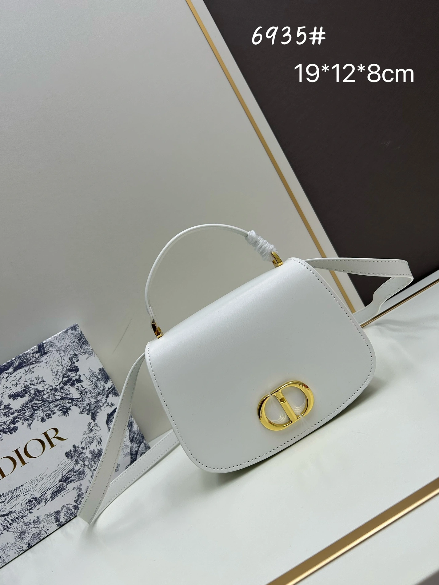 Christian Dior AAA Quality Messenger Bags Minimalist 7064