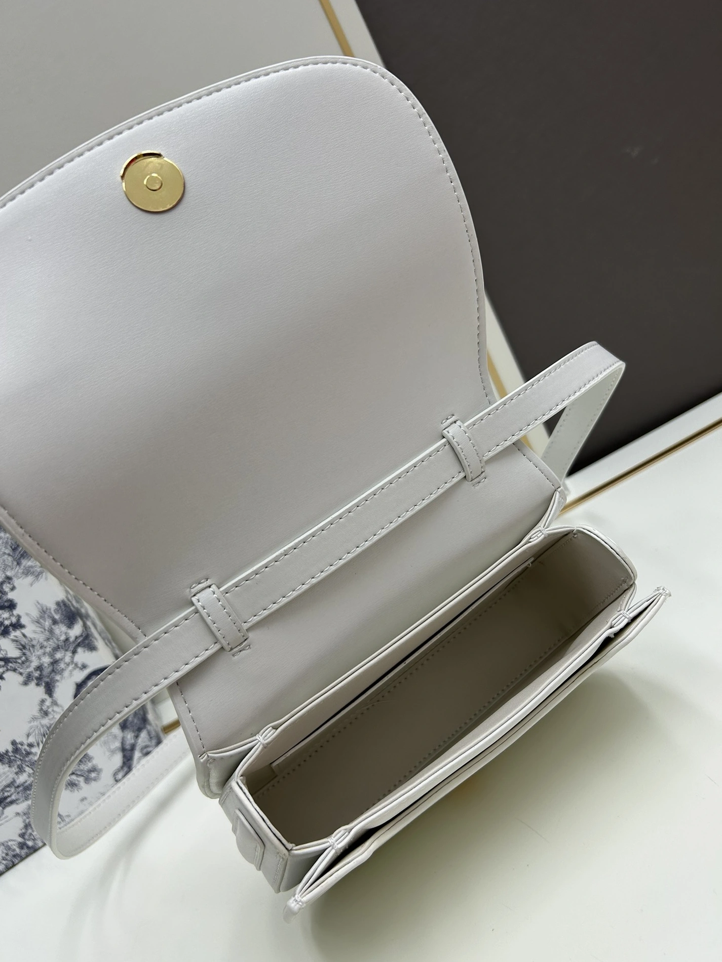 Christian Dior AAA Quality Messenger Bags Minimalist 7064