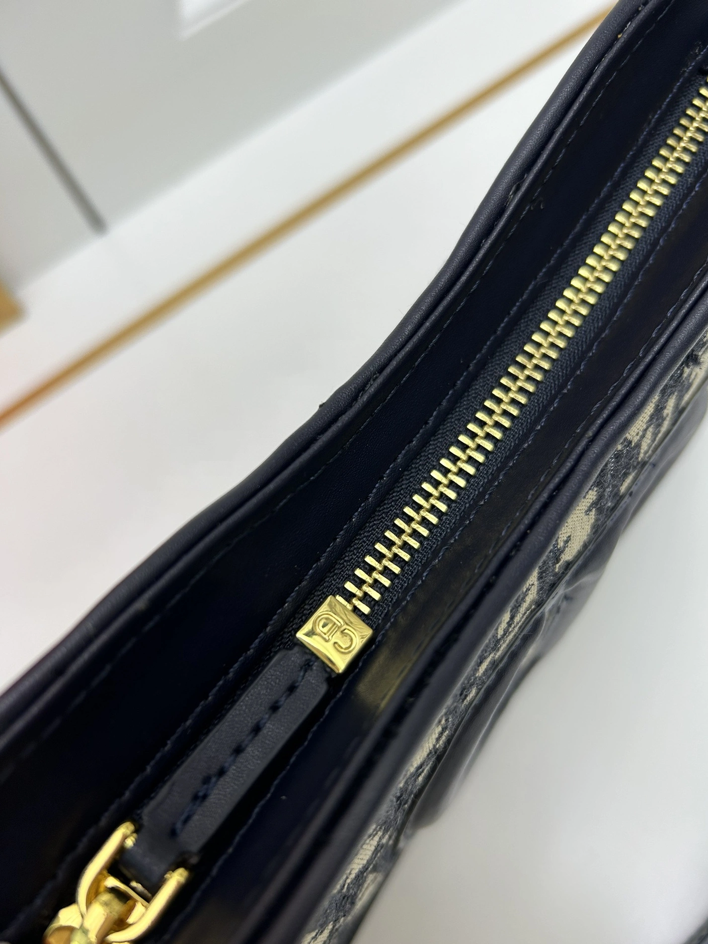 Christian Dior AAA Quality Shoulder Bags For Women Breathable 4257