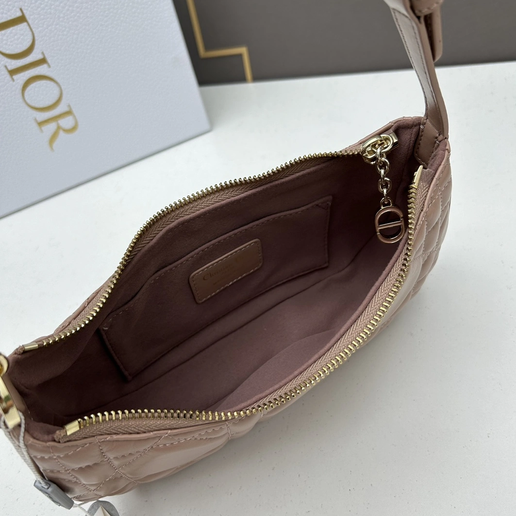 Christian Dior AAA Quality Shoulder Bags For Women Bright 8802