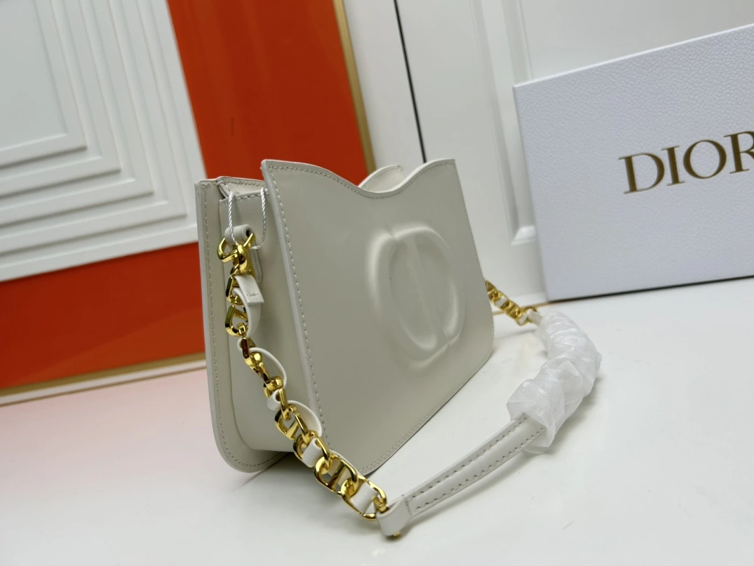 Christian Dior AAA Quality Shoulder Bags For Women EasyMatch 7502