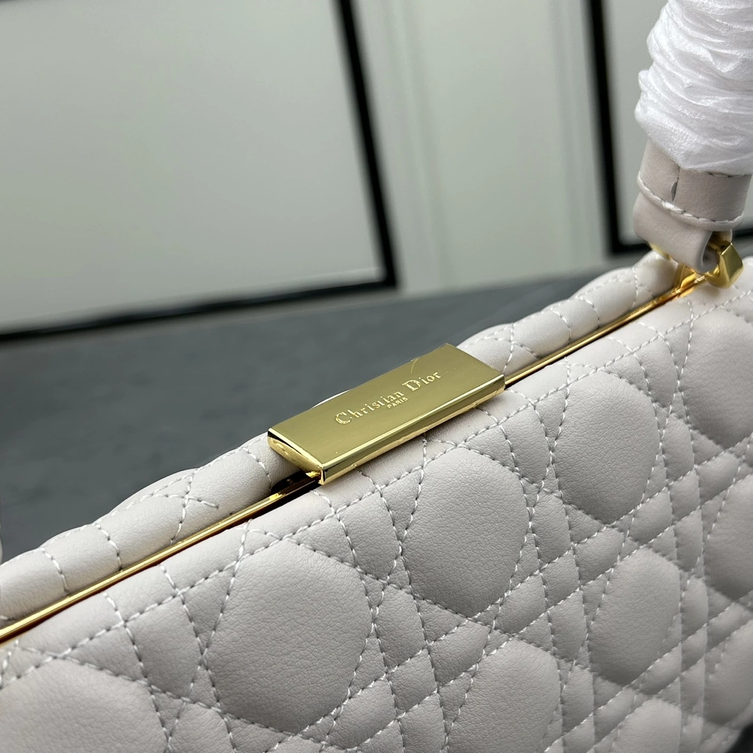 Christian Dior AAA Quality Shoulder Bags For Women UrbanStyle 145