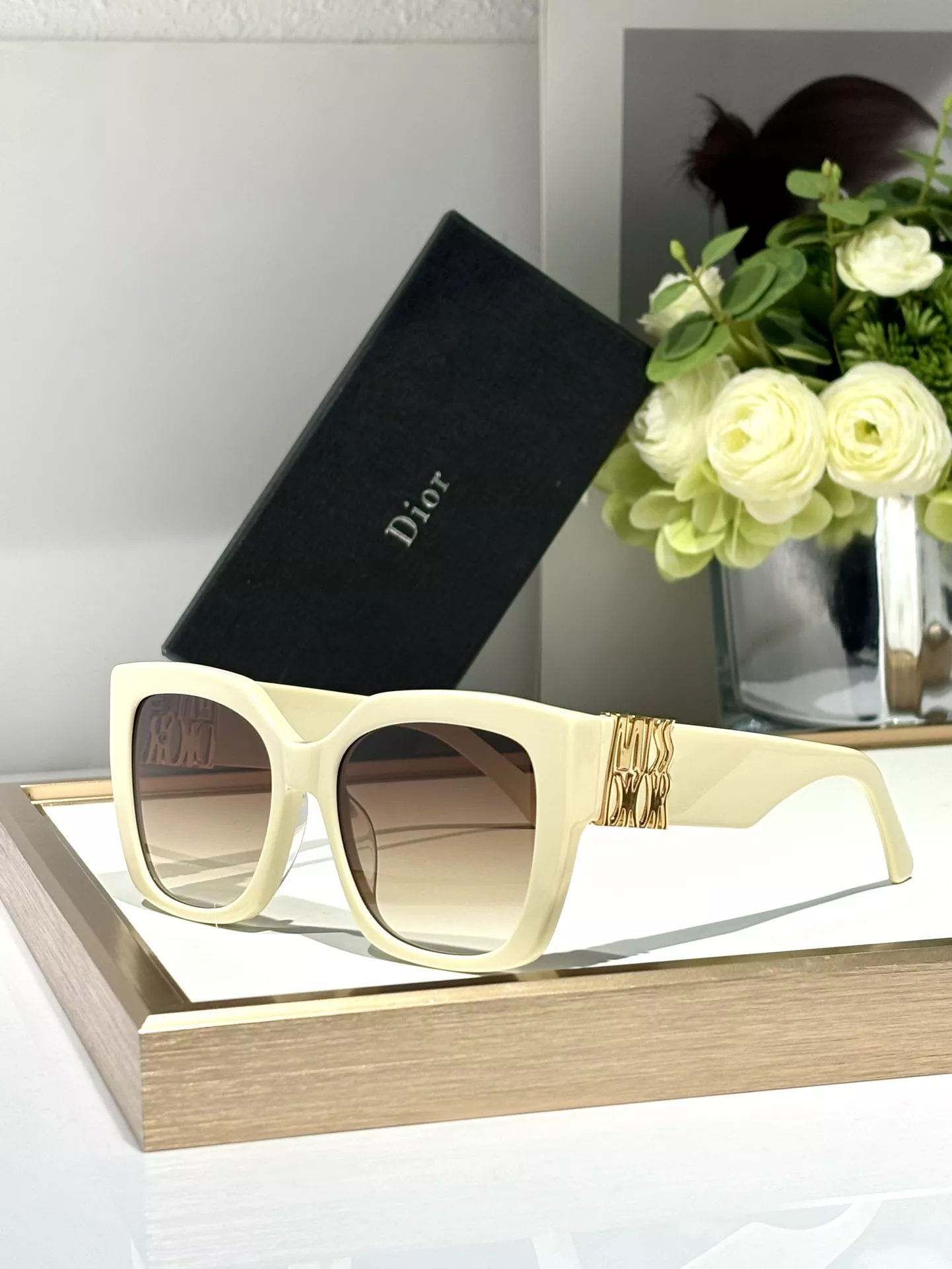 Christian Dior AAA Quality Sunglasses AllSeason 1665