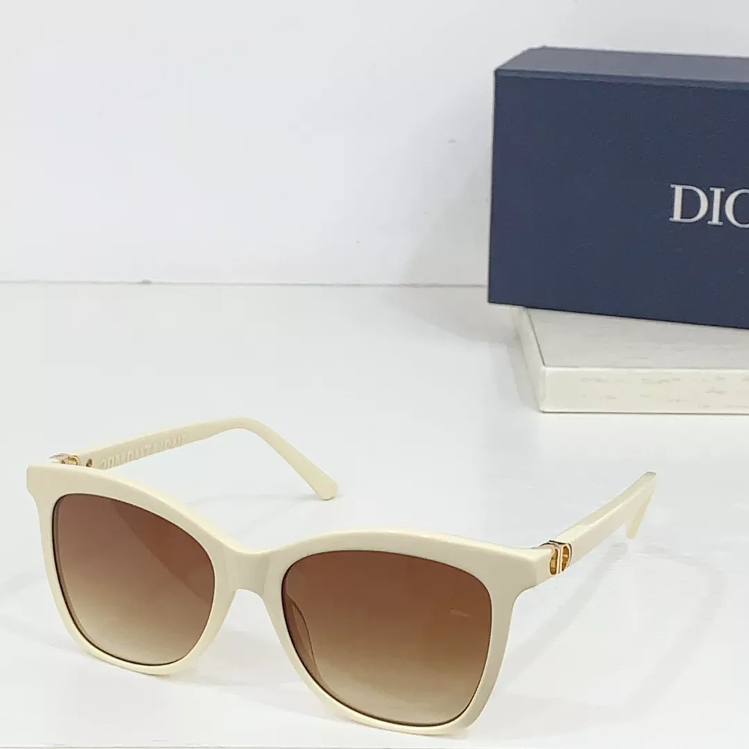 Christian Dior AAA Quality Sunglasses BestValue 7244
