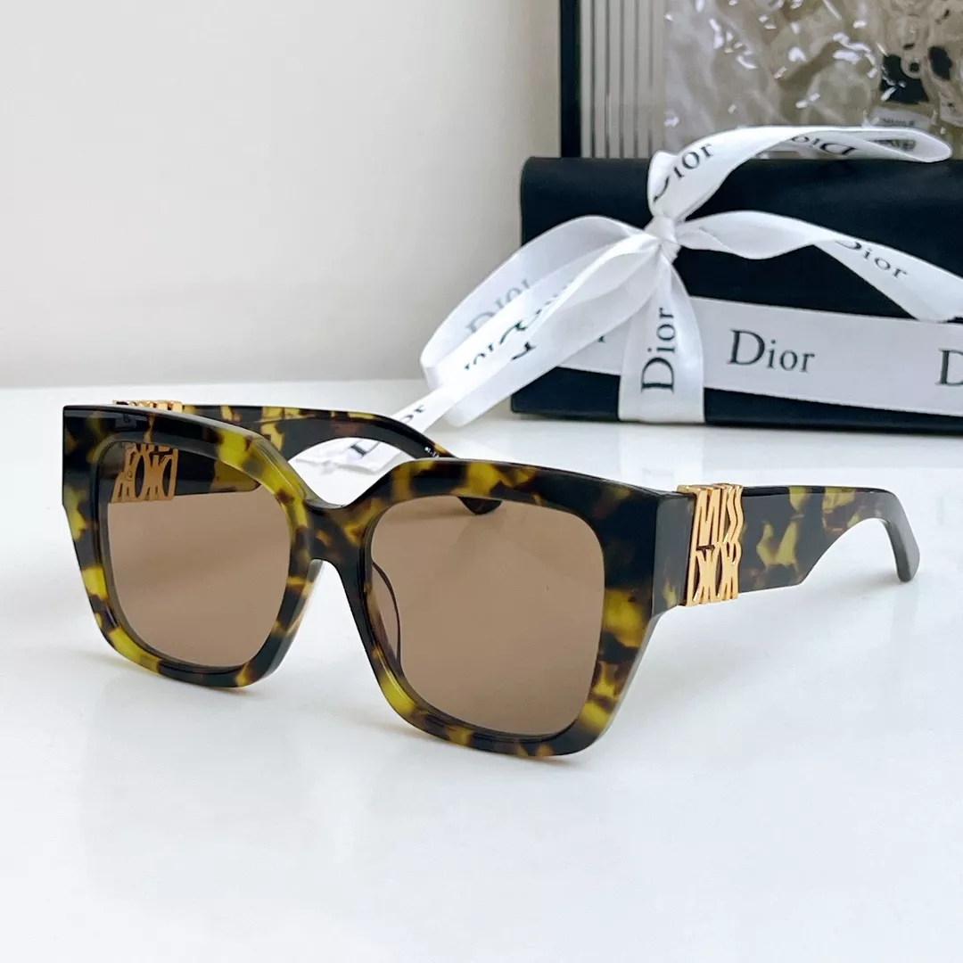 Christian Dior AAA Quality Sunglasses BestValue 9039