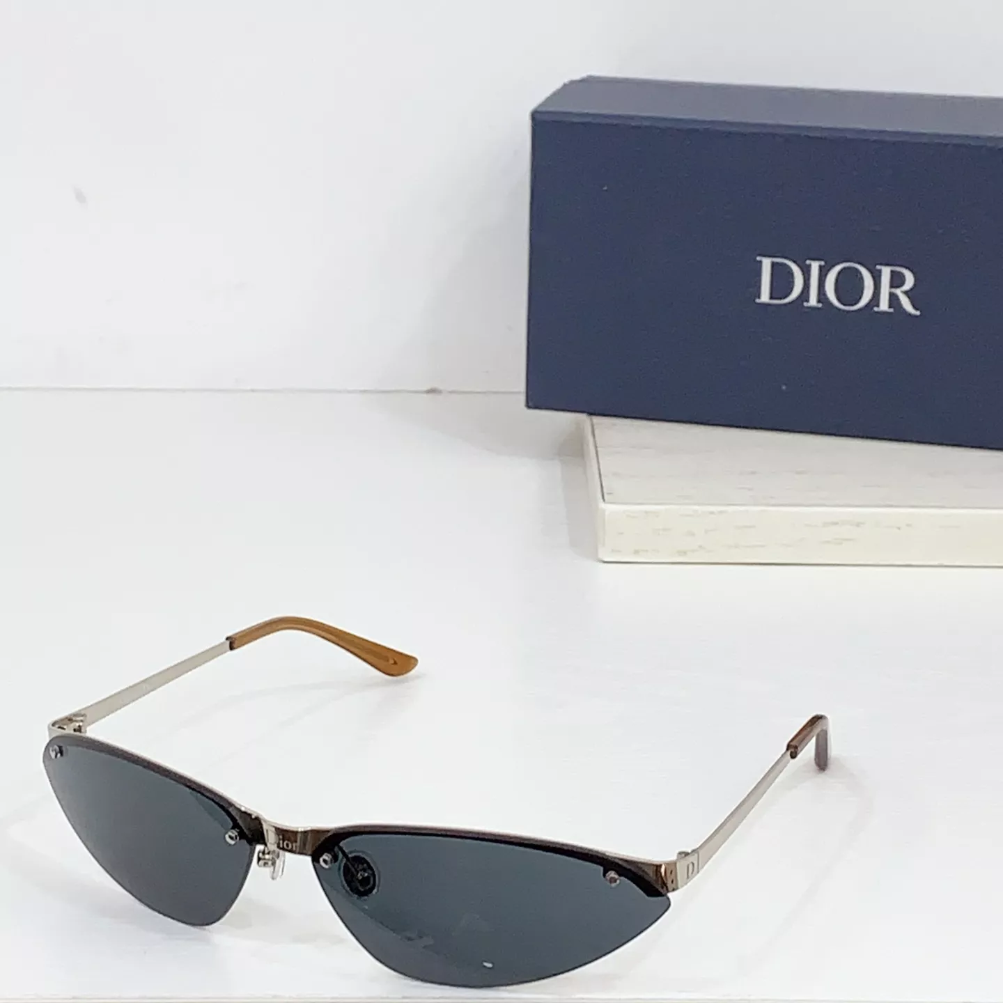 Christian Dior AAA Quality Sunglasses Breathable 2025