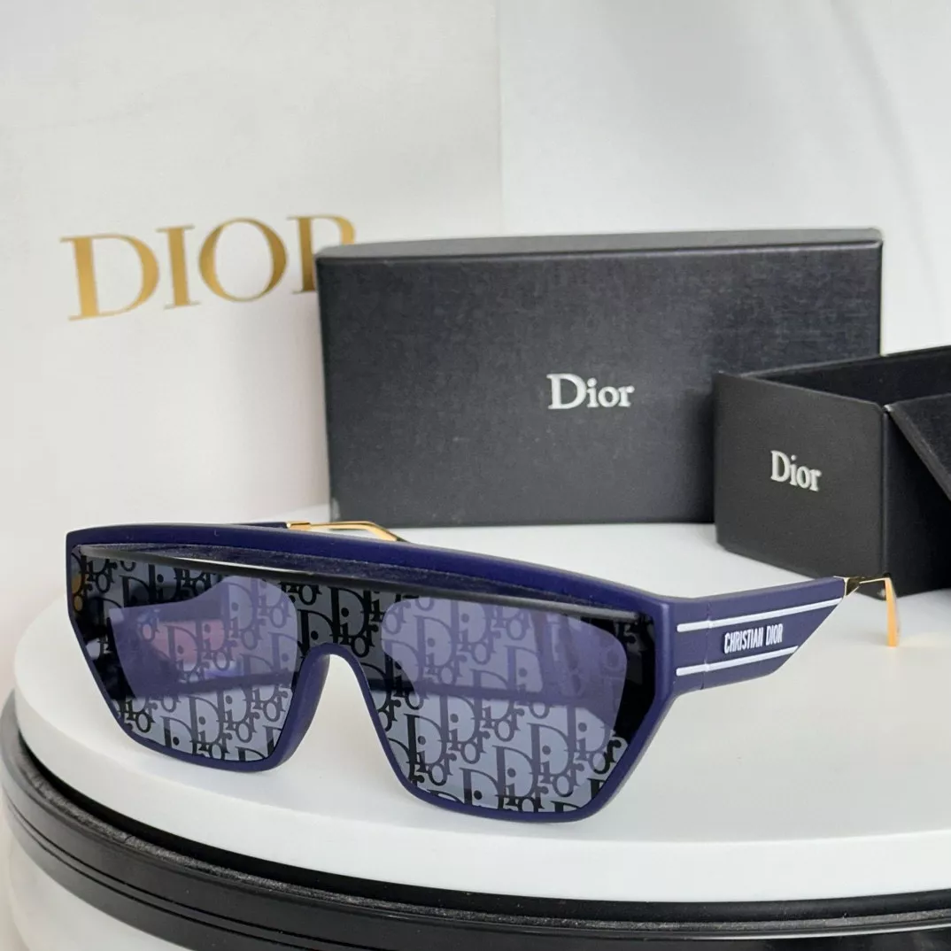 Christian Dior AAA Quality Sunglasses Bright 7353