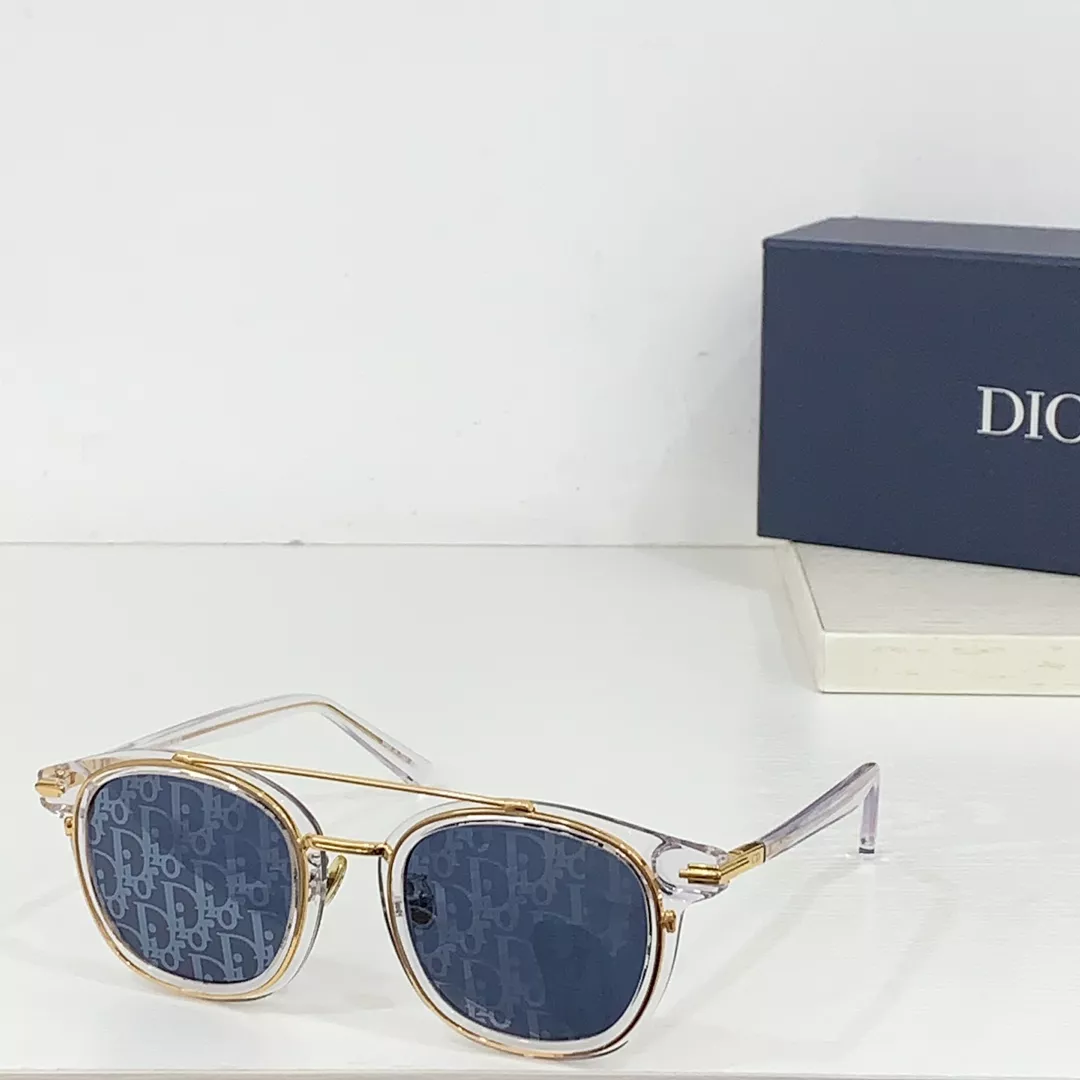 Christian Dior AAA Quality Sunglasses Compact 5553