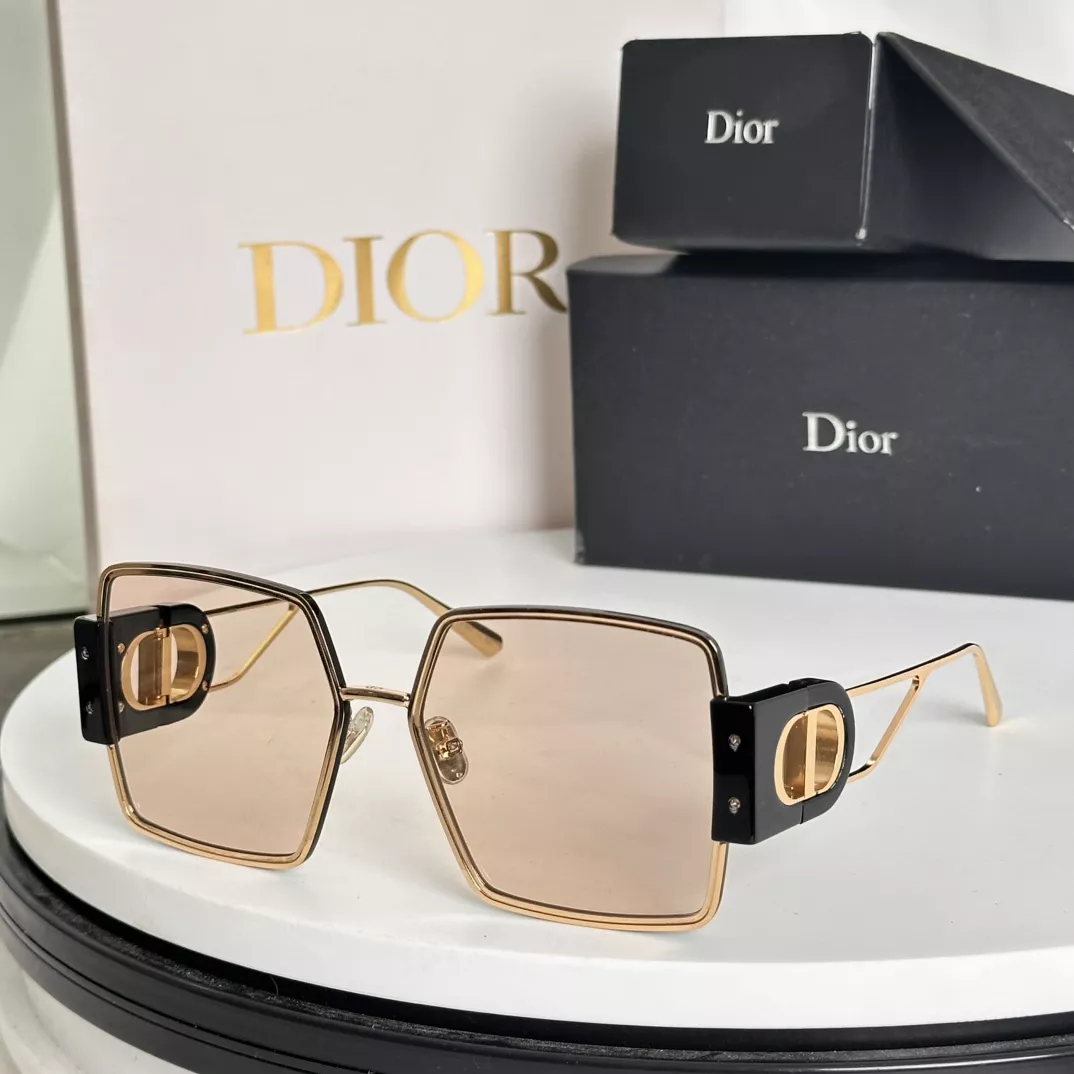 Christian Dior AAA Quality Sunglasses DailyWear 9948