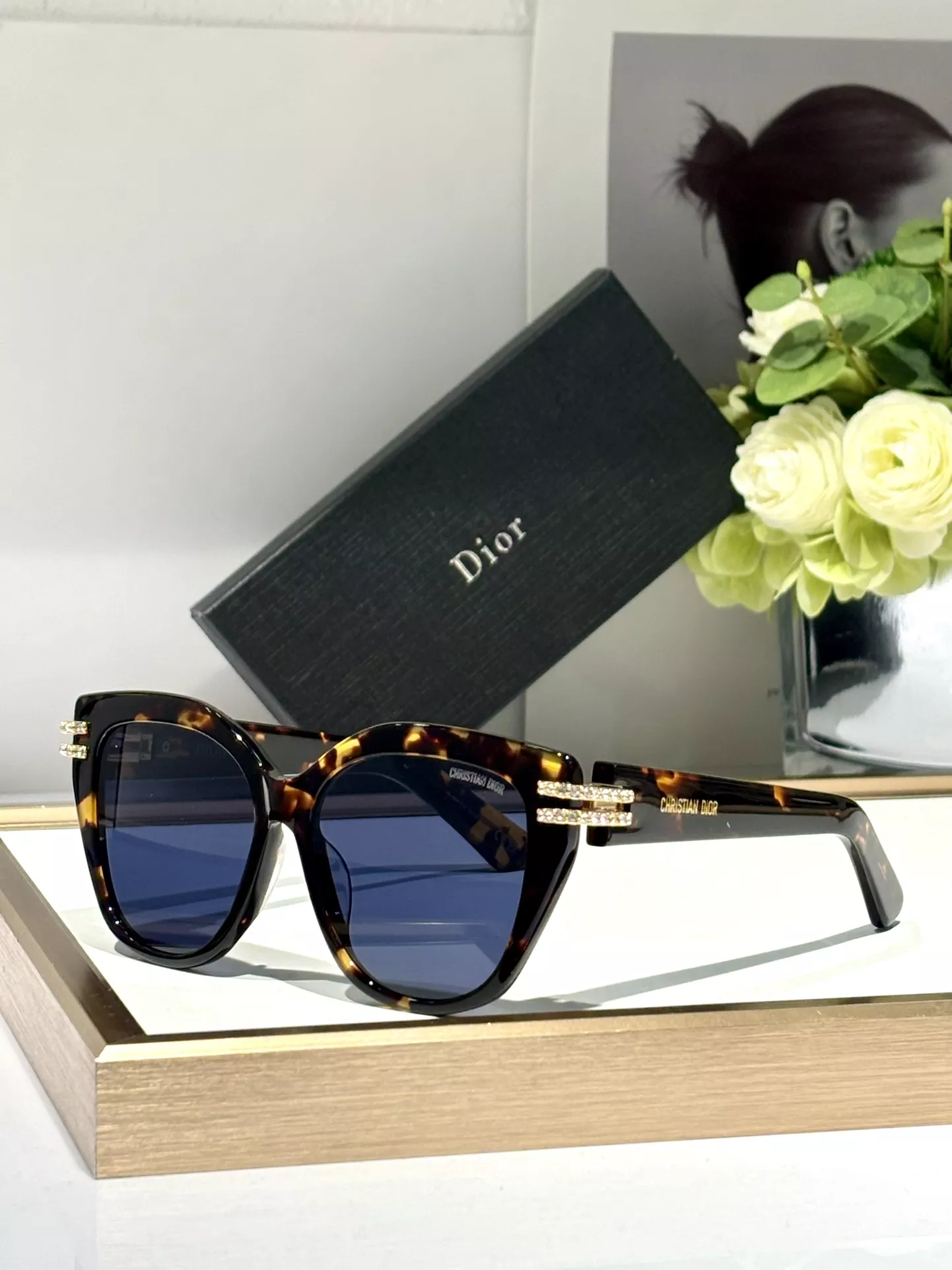 Christian Dior AAA Quality Sunglasses Durable 5906
