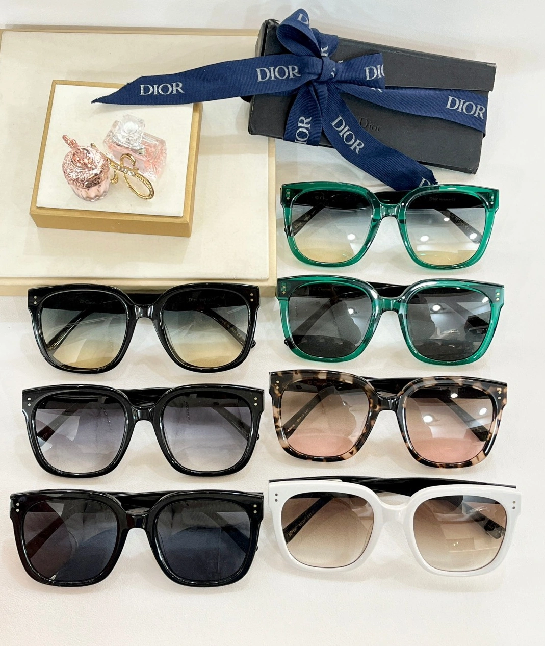 Christian Dior AAA Quality Sunglasses EasyMatch 110