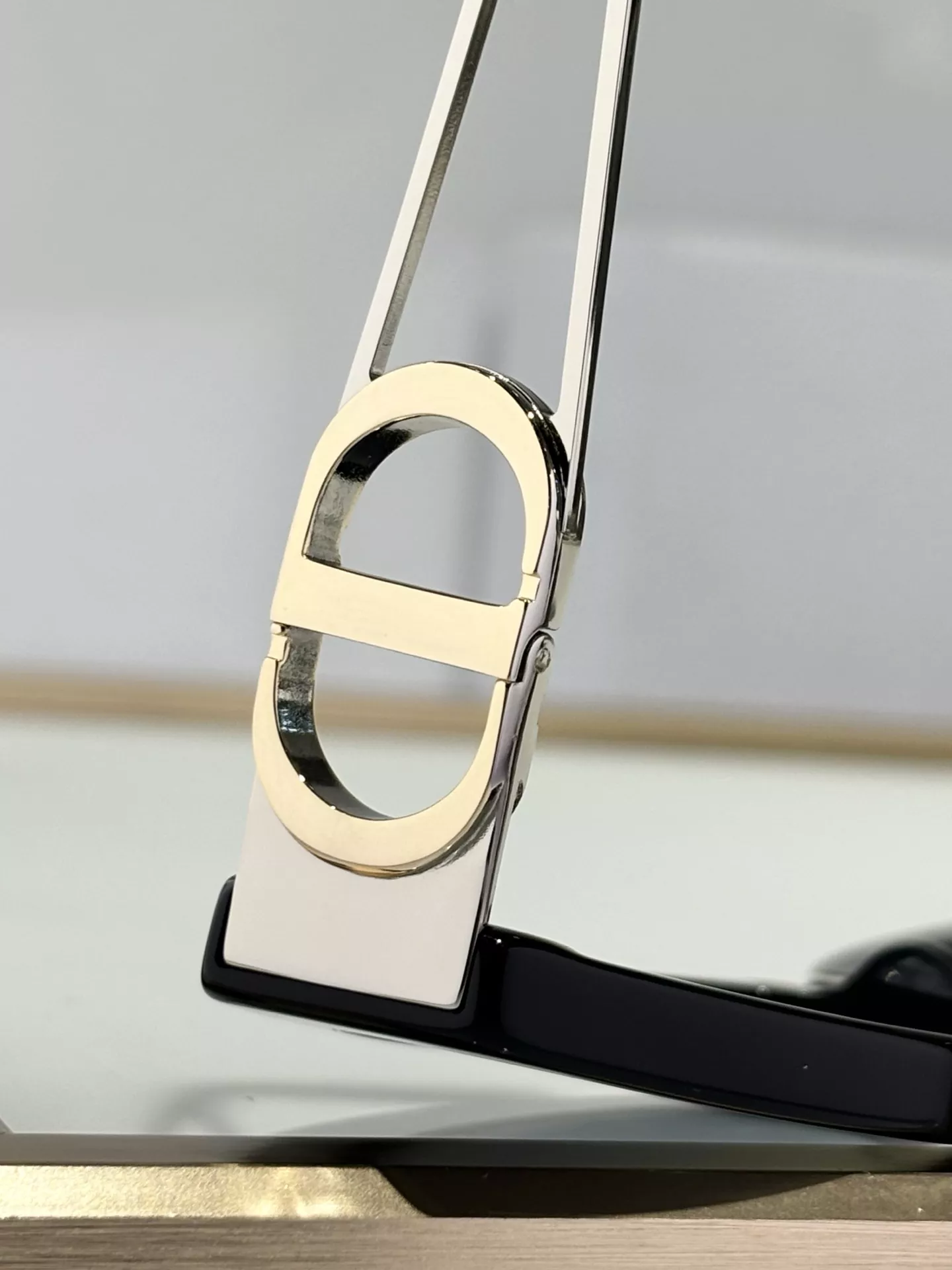 Christian Dior AAA Quality Sunglasses EasyMatch 7051