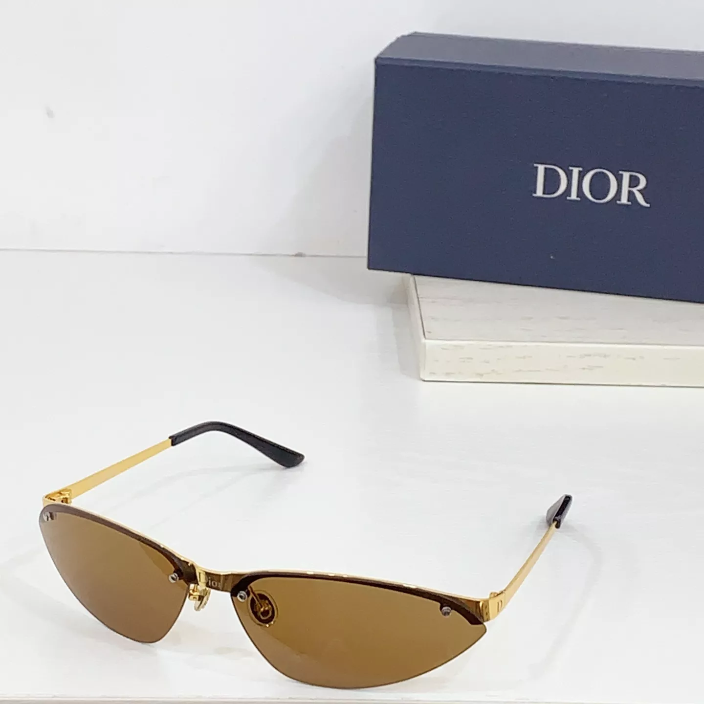 Christian Dior AAA Quality Sunglasses Elegant 2175