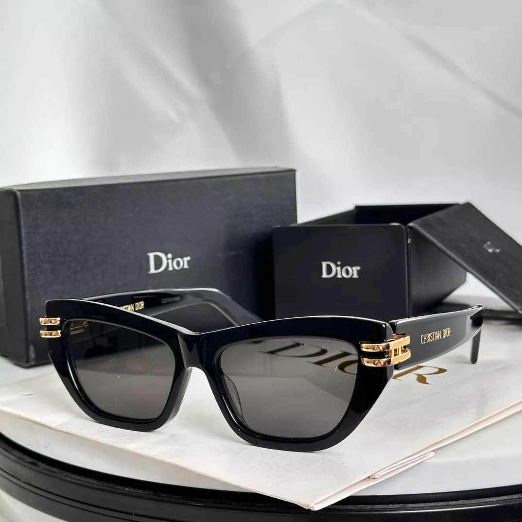 Christian Dior AAA Quality Sunglasses EyeCatching 2357