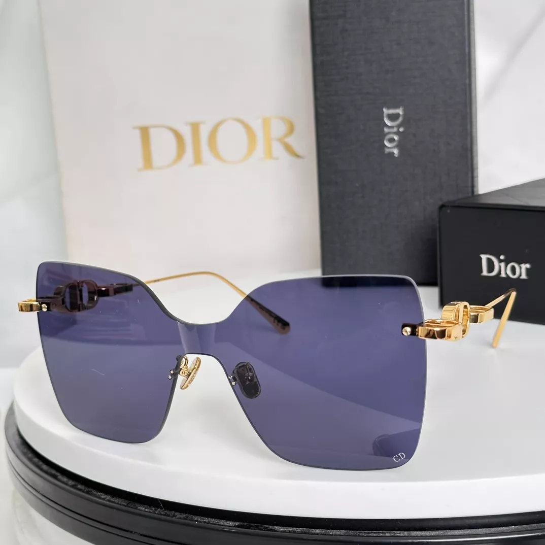 Christian Dior AAA Quality Sunglasses EyeCatching 6841