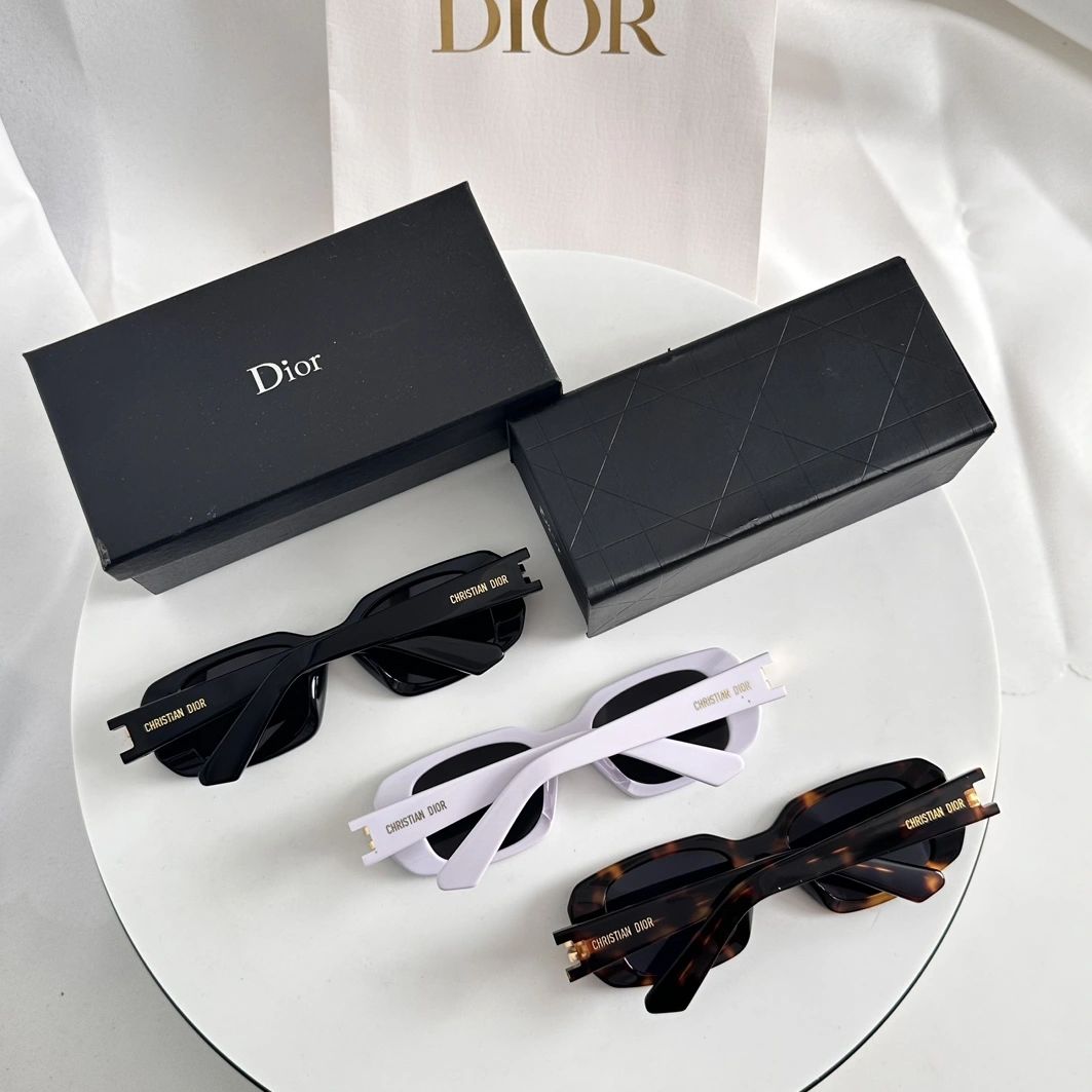 Christian Dior AAA Quality Sunglasses Lightweight 6099