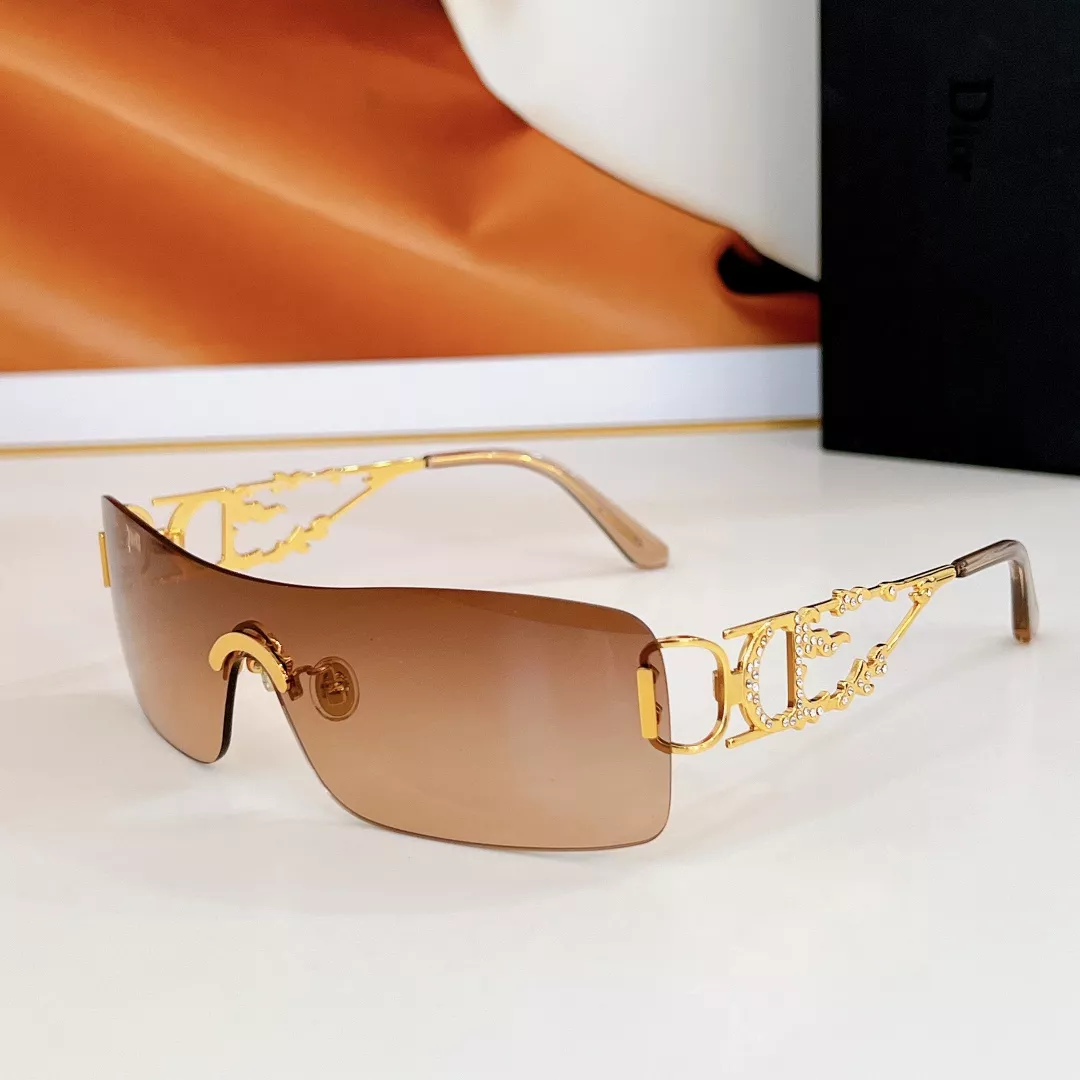 Christian Dior AAA Quality Sunglasses ModernLook 5477