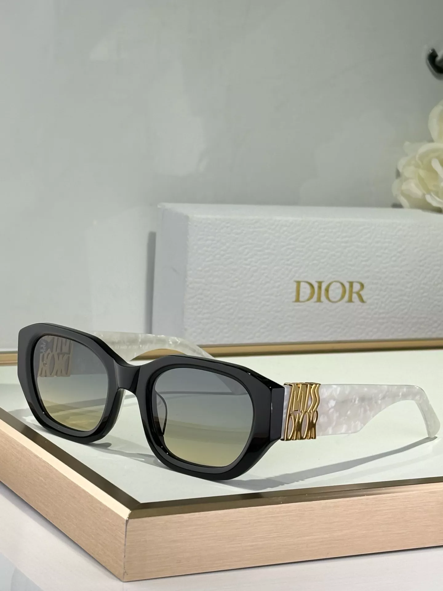 Christian Dior AAA Quality Sunglasses NewStyle 6005