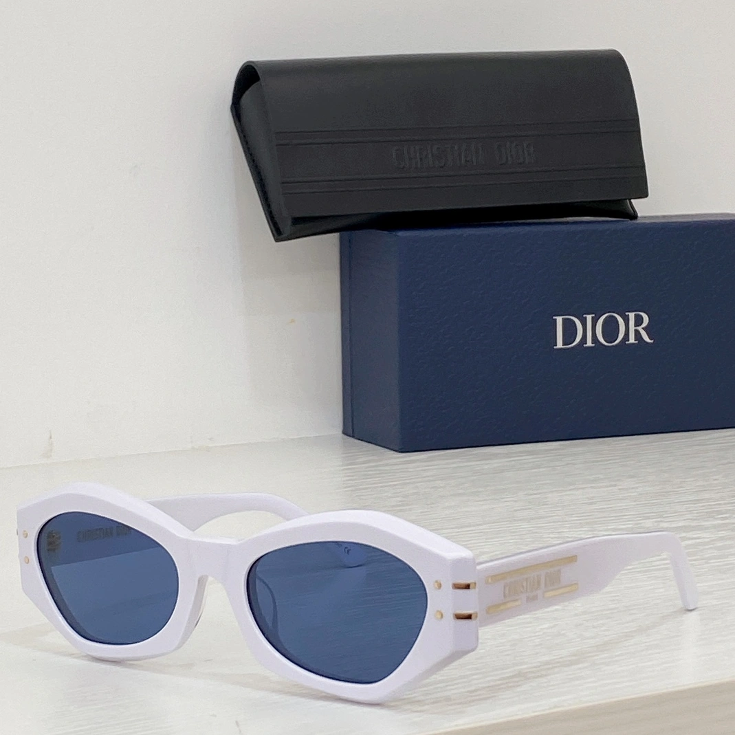 Christian Dior AAA Quality Sunglasses NewStyle 9686