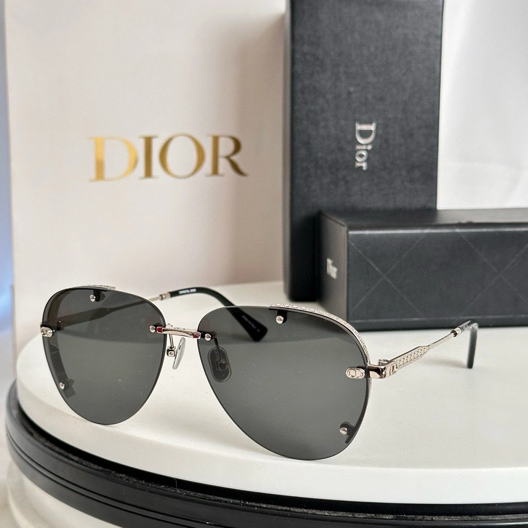 Christian Dior AAA Quality Sunglasses Popular 233