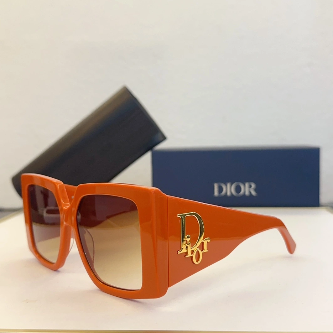 Christian Dior AAA Quality Sunglasses Popular 2611