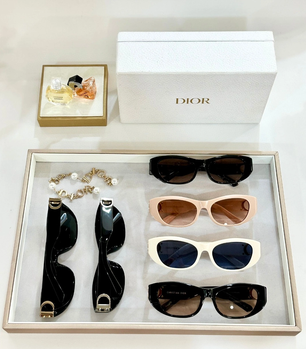 Christian Dior AAA Quality Sunglasses Practical 3312