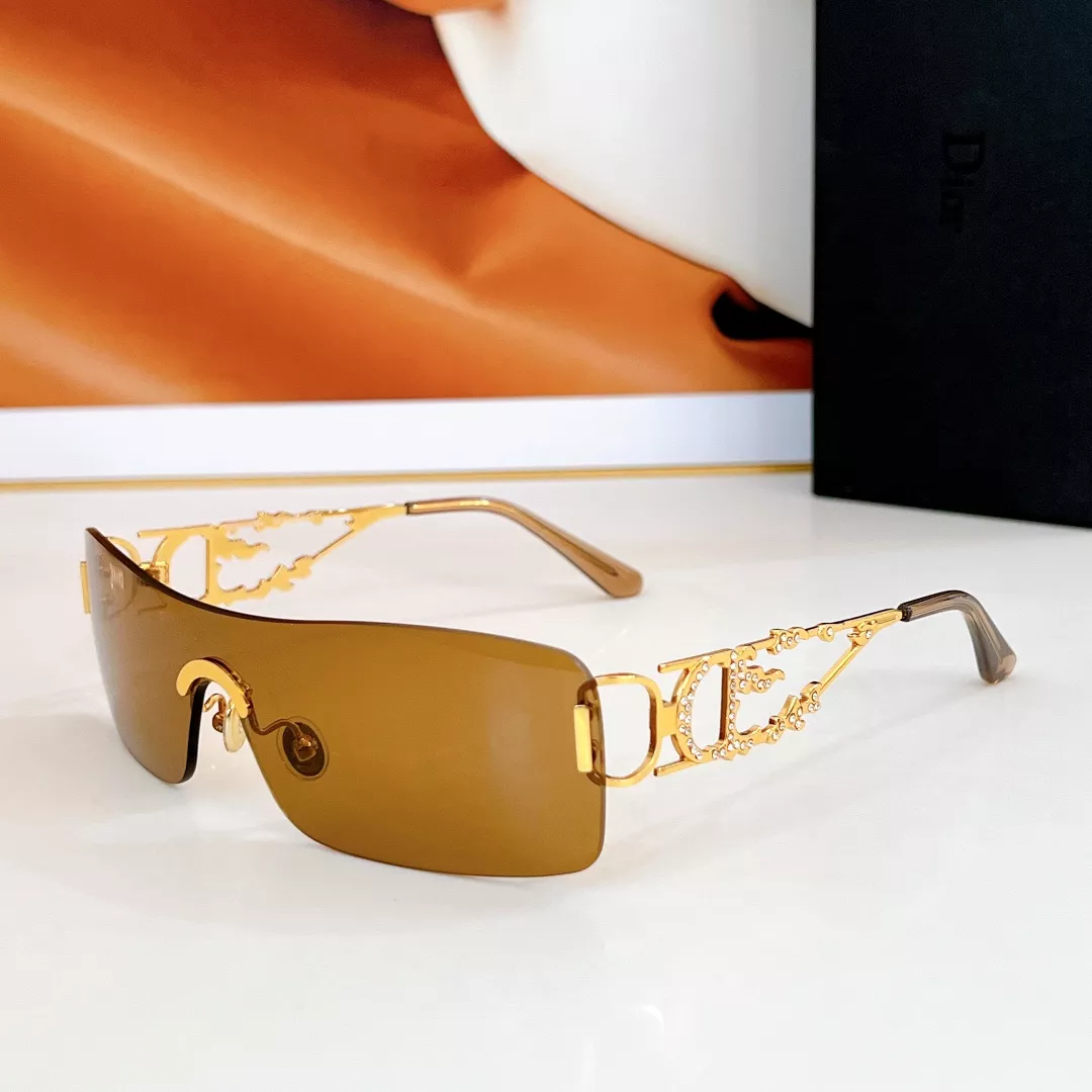 Christian Dior AAA Quality Sunglasses Sleek 6256
