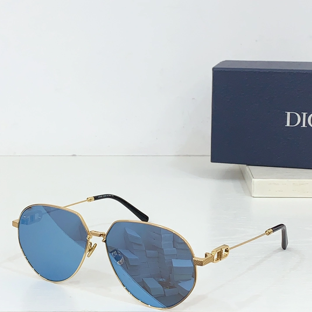 Christian Dior AAA Quality Sunglasses Sleek 9698