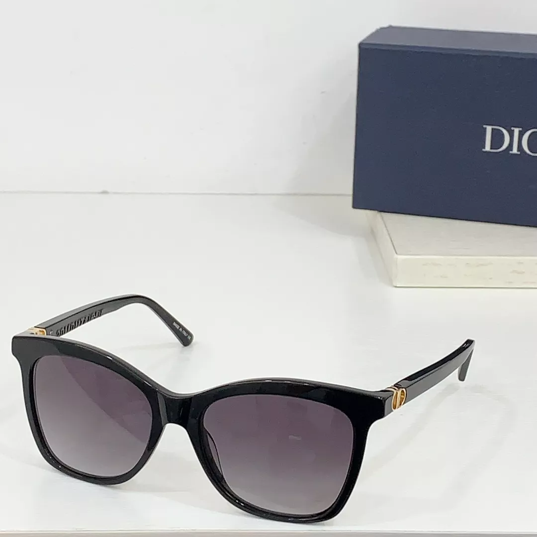 Christian Dior AAA Quality Sunglasses SmartChoice 8643