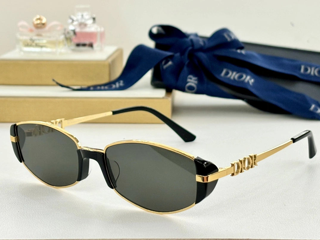 Christian Dior AAA Quality Sunglasses Trendy 6443