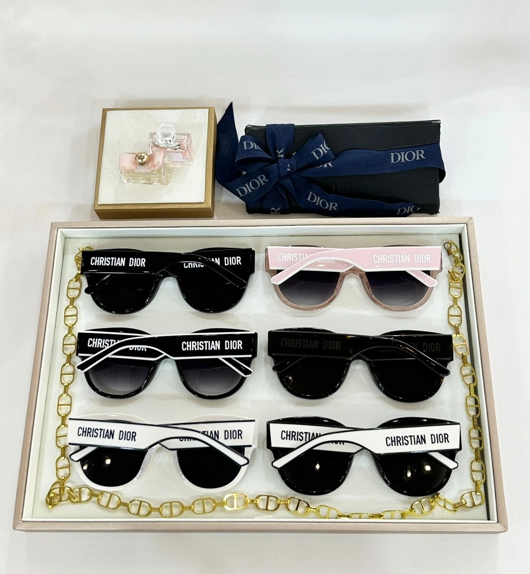 Christian Dior AAA Quality Sunglasses WellDesigned 8431