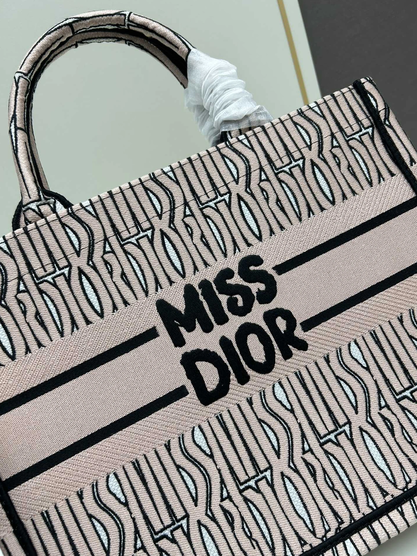 Christian Dior AAA Quality Tote-Handbags For Women Affordable 3262