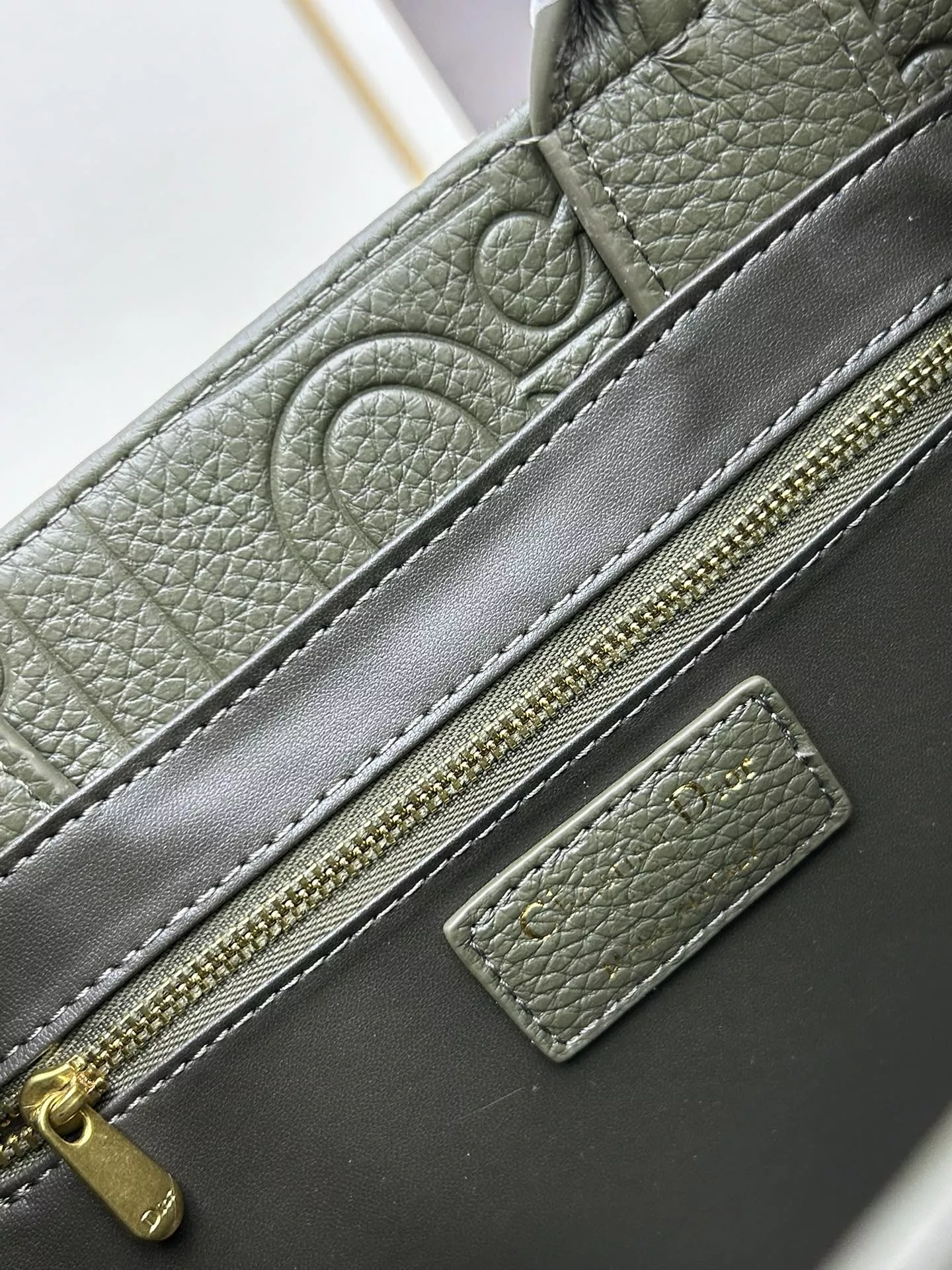 Christian Dior AAA Quality Tote-Handbags For Women Breathable 2062