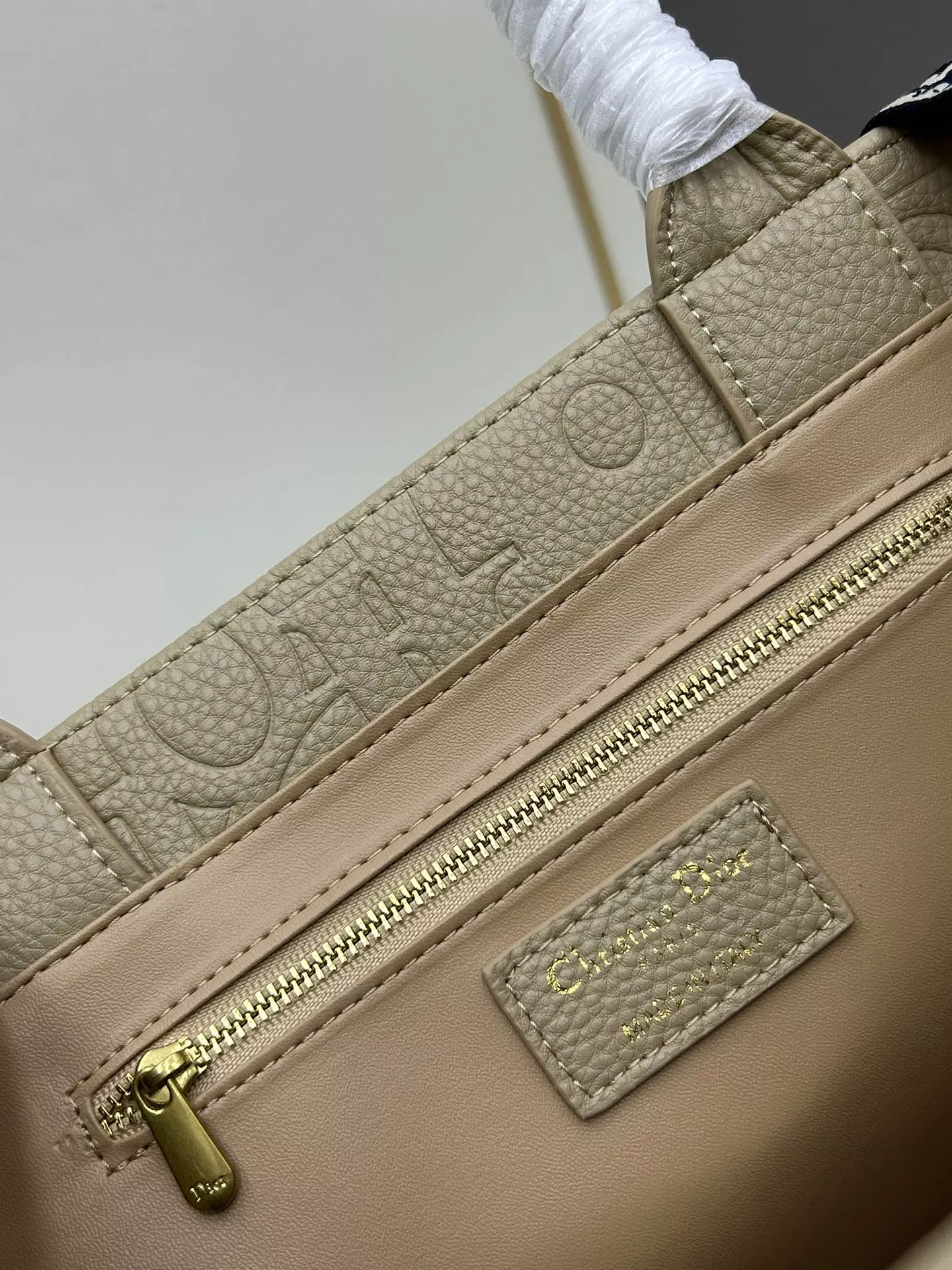 Christian Dior AAA Quality Tote-Handbags For Women GoAnywhere 4600