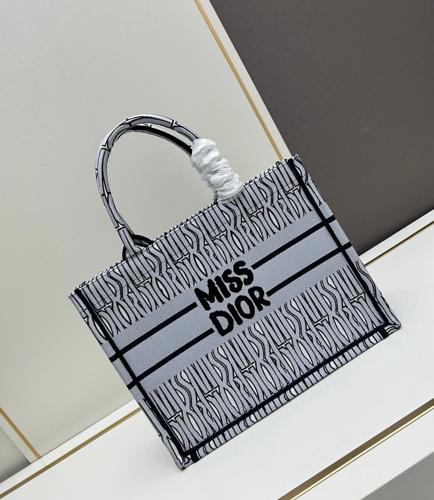 Christian Dior AAA Quality Tote-Handbags For Women Modern 5283
