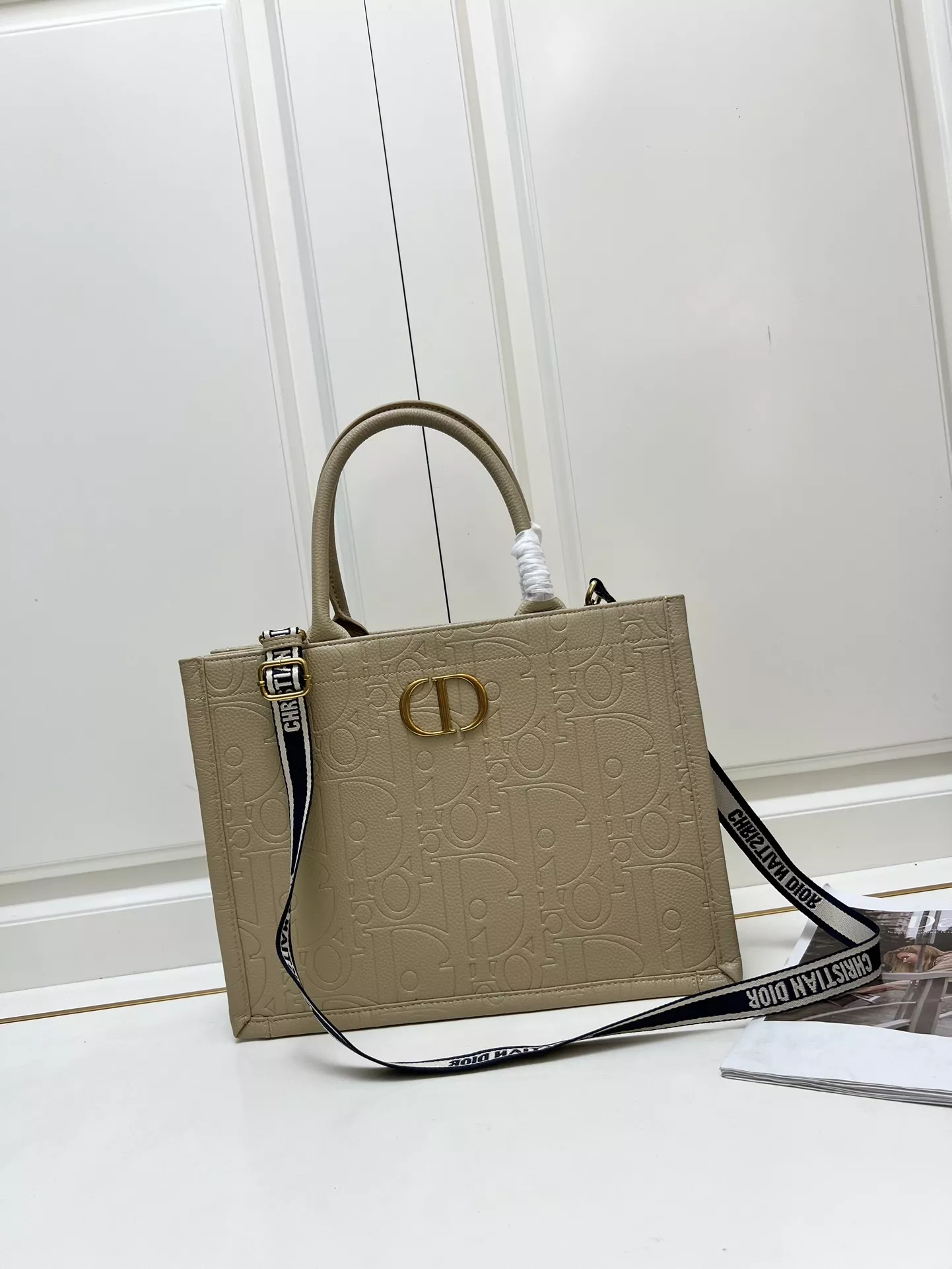 Christian Dior AAA Quality Tote-Handbags For Women Modern 7498