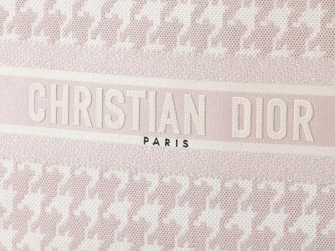 Christian Dior AAA Quality Tote-Handbags For Women Practical 1341