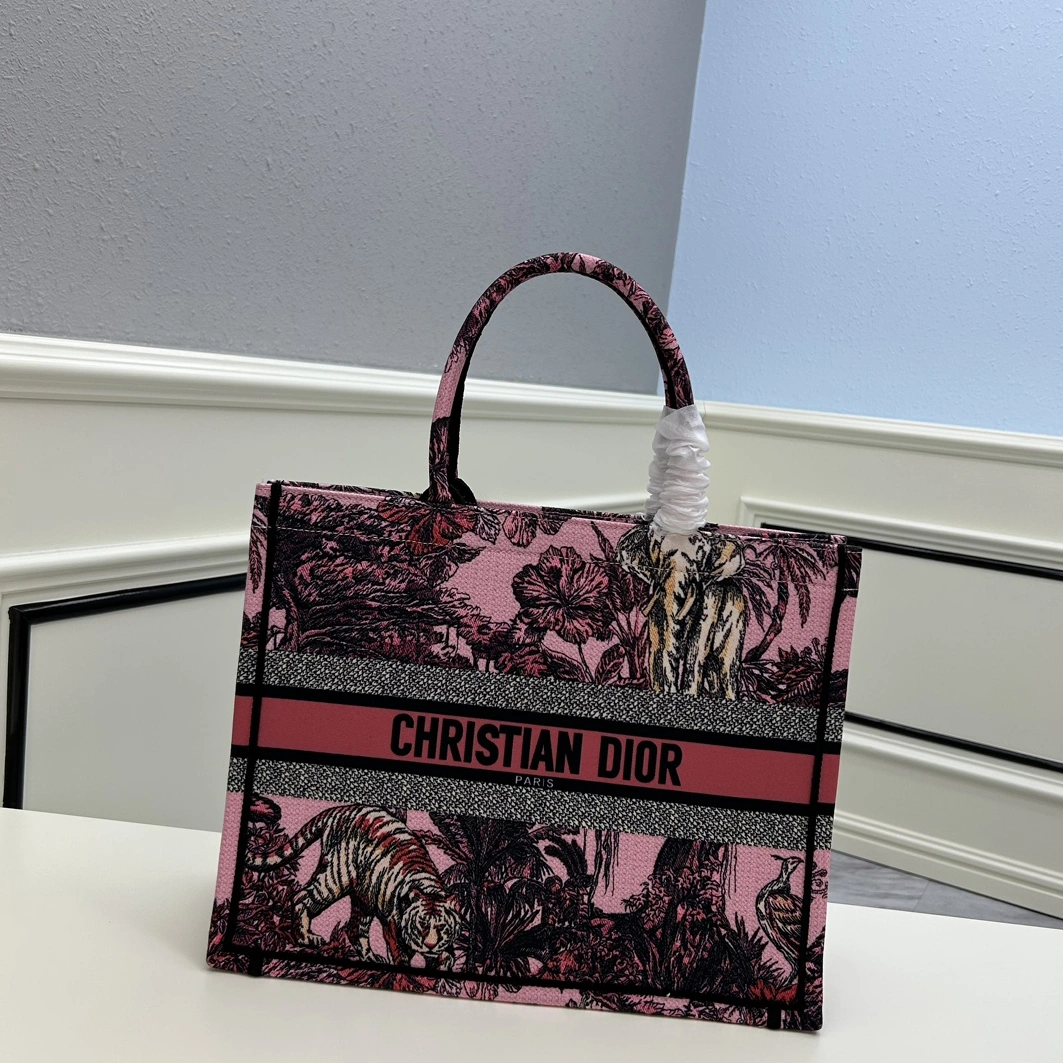 Christian Dior AAA Quality Tote-Handbags For Women Sophisticated 2154