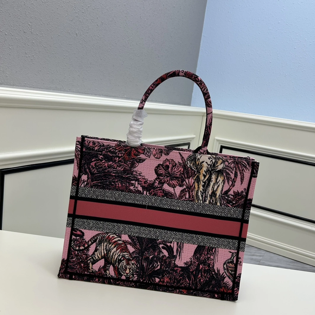 Christian Dior AAA Quality Tote-Handbags For Women Sophisticated 2154