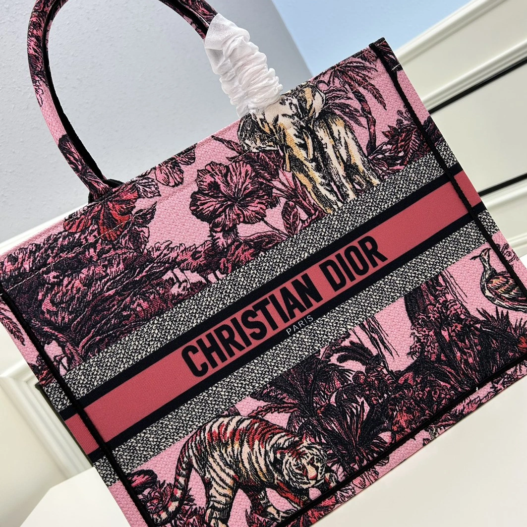 Christian Dior AAA Quality Tote-Handbags For Women Sophisticated 2154