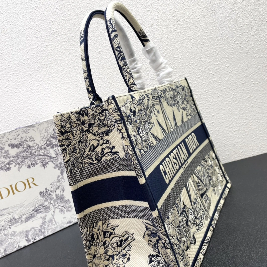 Christian Dior AAA Quality Tote-Handbags For Women SportInspired 5934