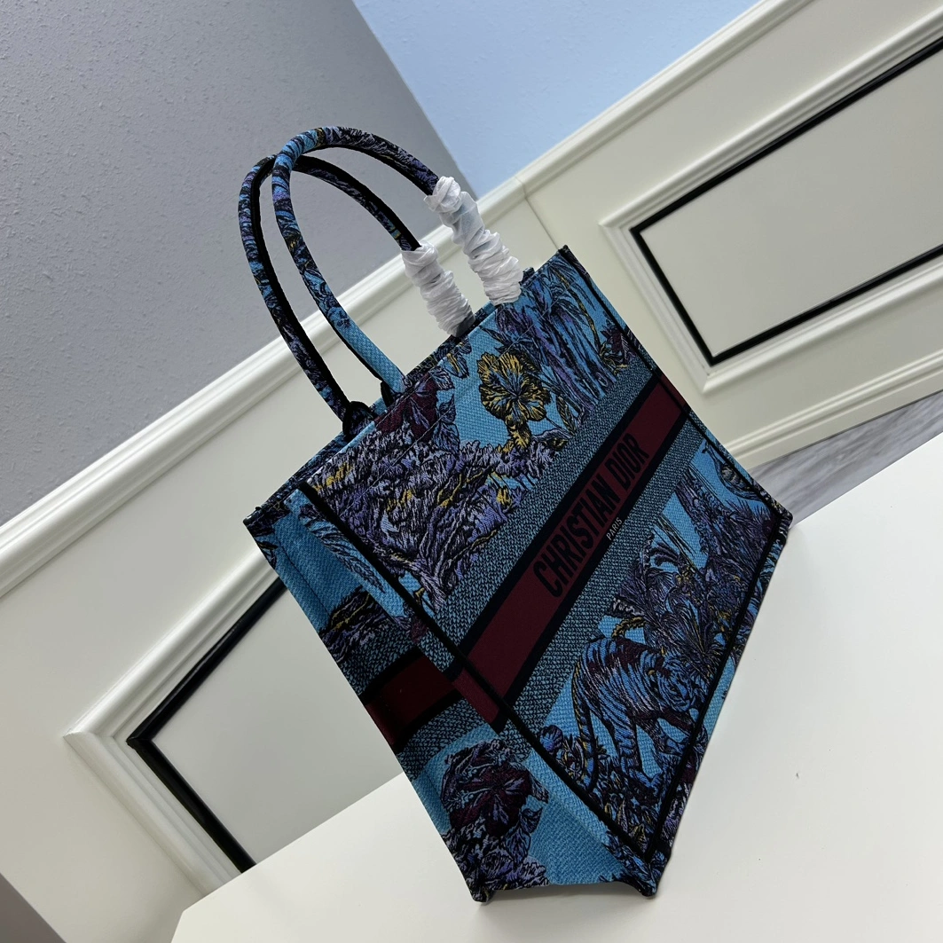 Christian Dior AAA Quality Tote-Handbags For Women Timeless 5138