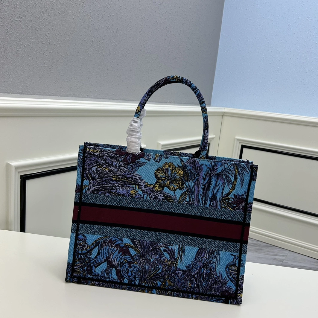 Christian Dior AAA Quality Tote-Handbags For Women Timeless 5138
