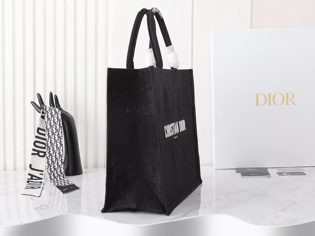 Christian Dior AAA Quality Tote-Handbags For Women Timeless 6438
