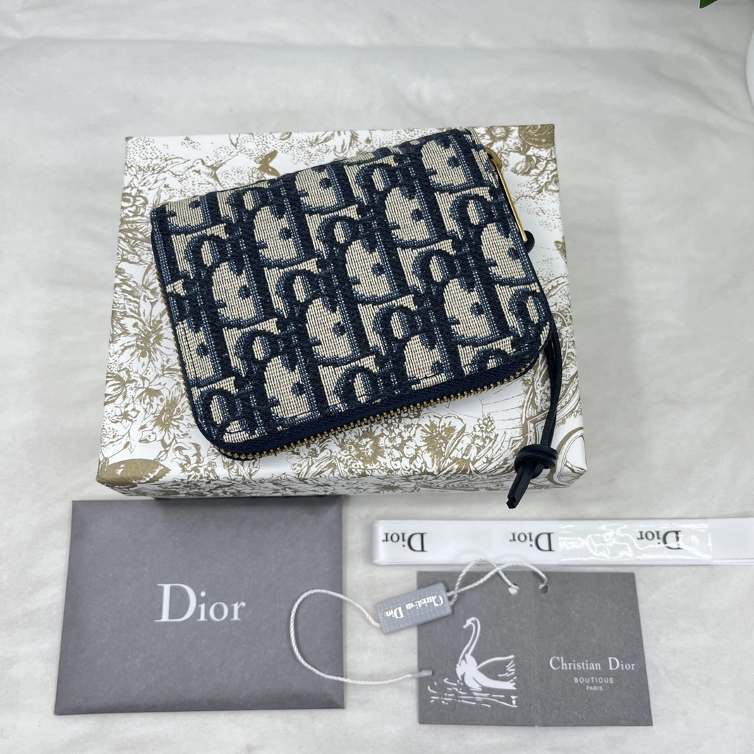 Christian Dior AAA Quality Wallets For Unisex Modern 5500